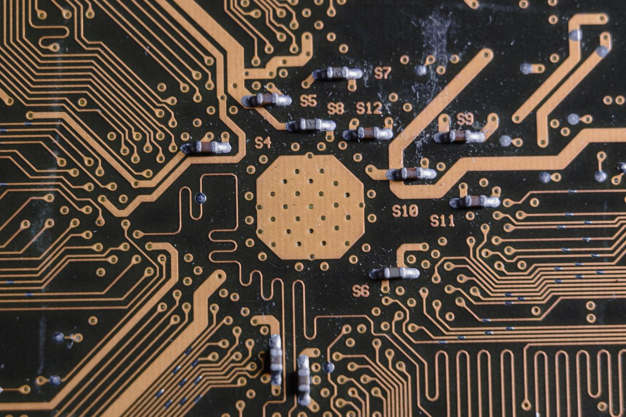 Semiconductor